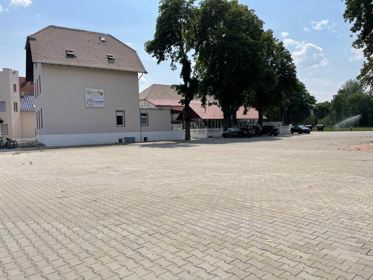 Voyage Pension Lipcse Kültér fotó